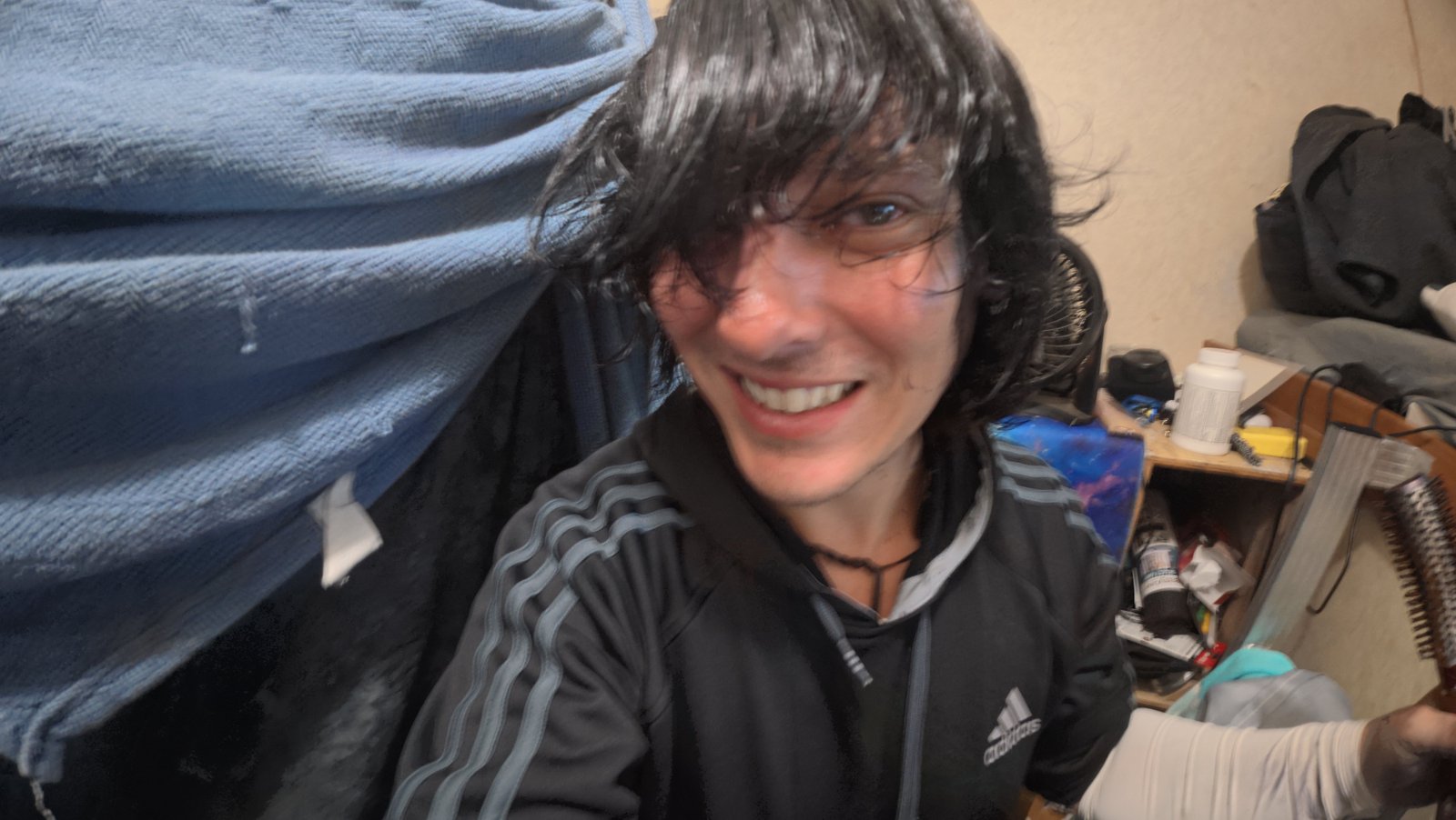 Fit smiling in his profile photo